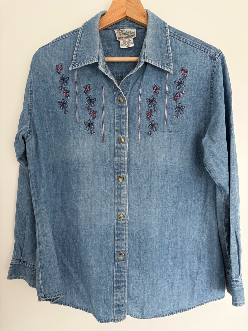 Vintage 90s Embroidered Floral Denim Shirt Cottagcore Boho